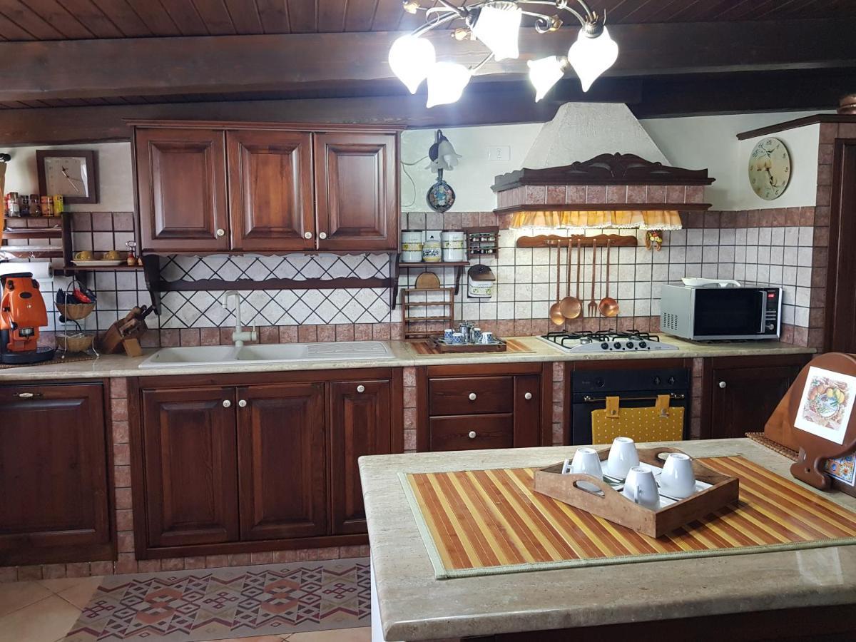 Casa Vacanza Dominique 阿尔卡莫 外观 照片