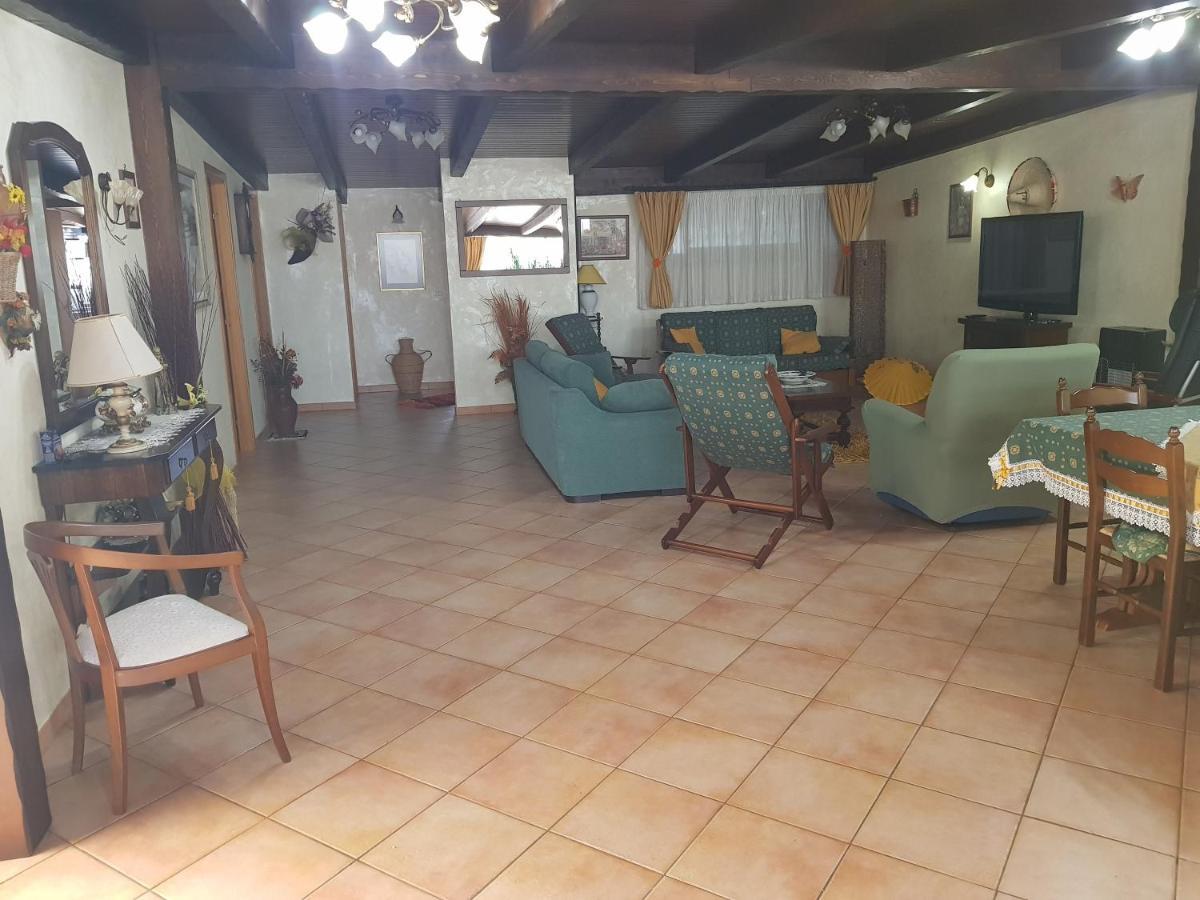 Casa Vacanza Dominique 阿尔卡莫 外观 照片